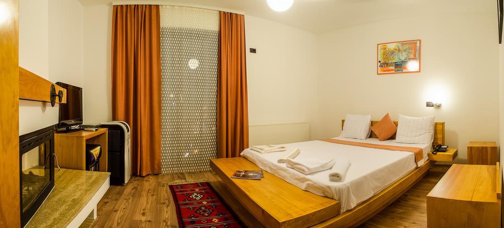 Hotel Prizreni Rum bild